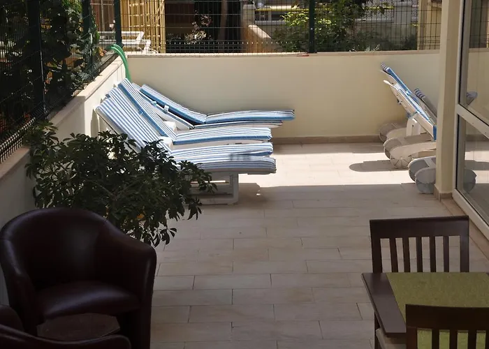 فندق Guler 3*